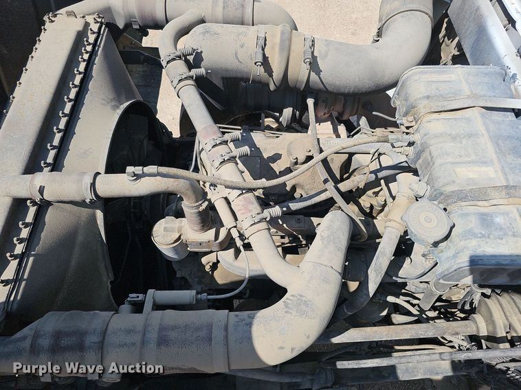 image for item DQ1087 1993 Mack RD960S  ready mix truck