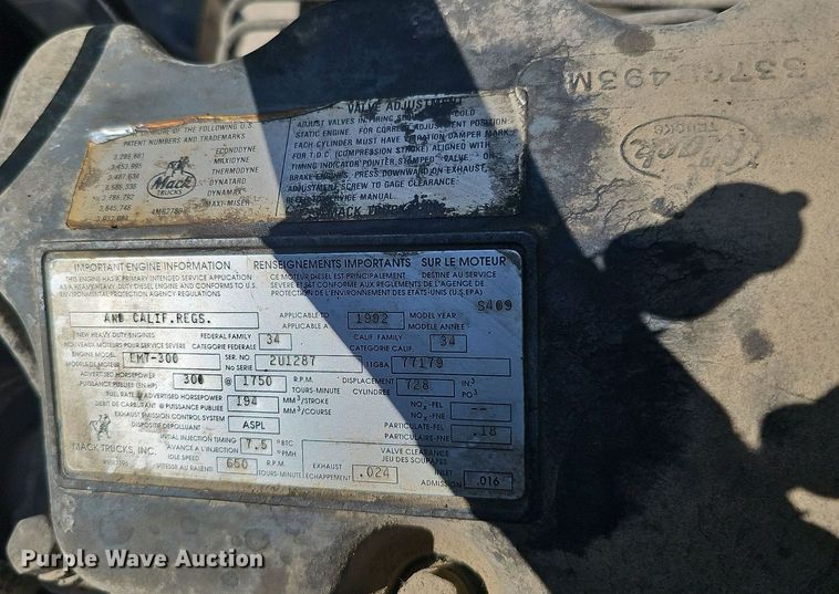 image for item DQ1087 1993 Mack RD960S  ready mix truck