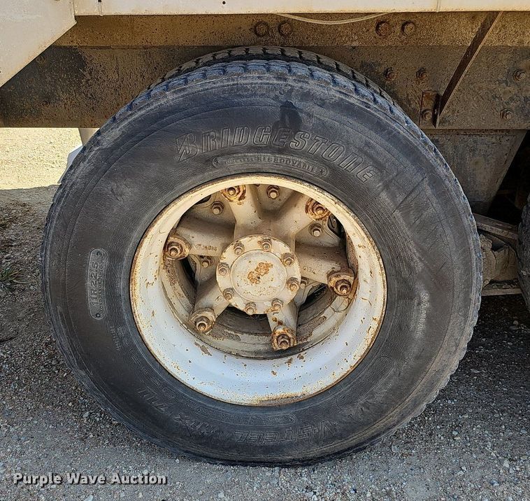 image for item DQ1087 1993 Mack RD960S  ready mix truck