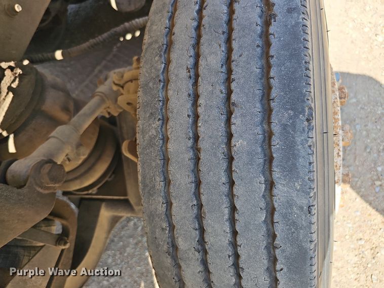 image for item DQ1087 1993 Mack RD960S  ready mix truck