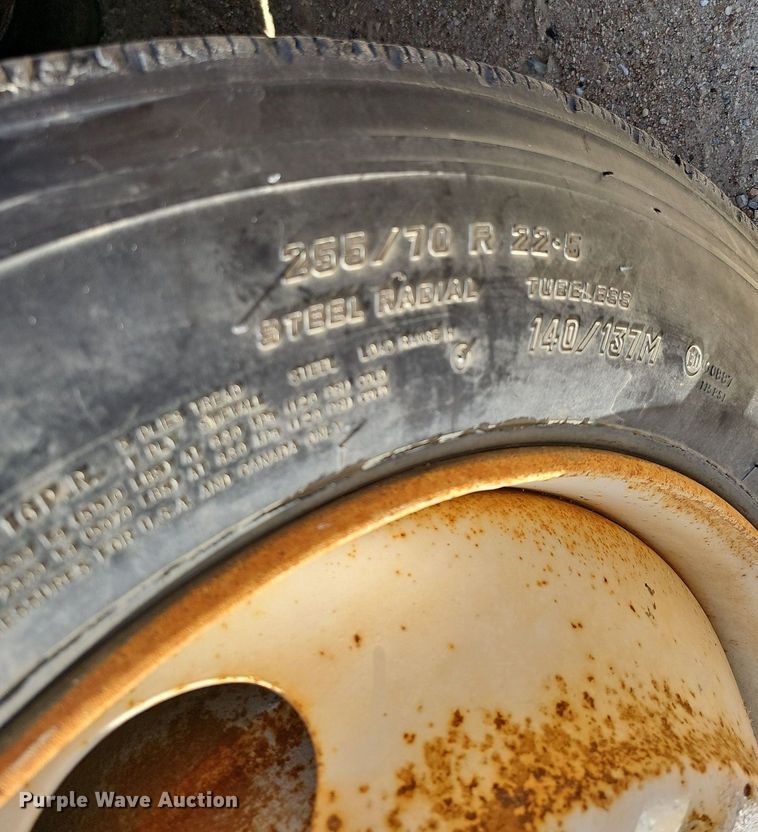 image for item DQ1087 1993 Mack RD960S  ready mix truck