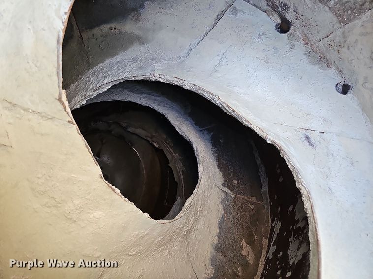 image for item DQ1088 1993 Mack RD690S  ready mix truck