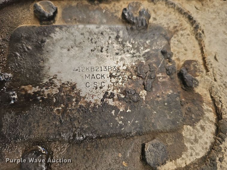 image for item DQ1088 1993 Mack RD690S  ready mix truck