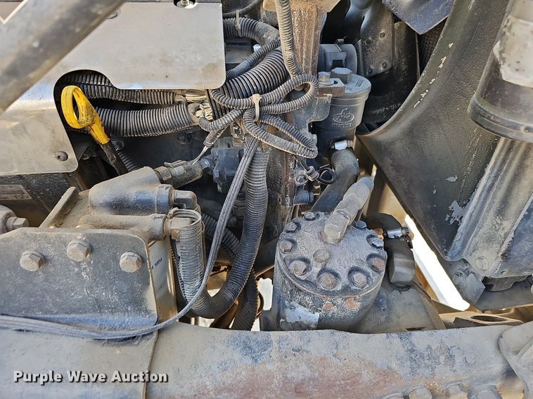 image for item DQ1089 2000 Mack RD690S  ready mix truck