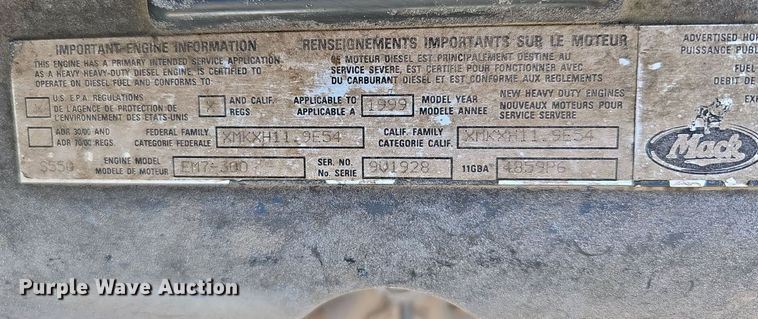 image for item DQ1089 2000 Mack RD690S  ready mix truck