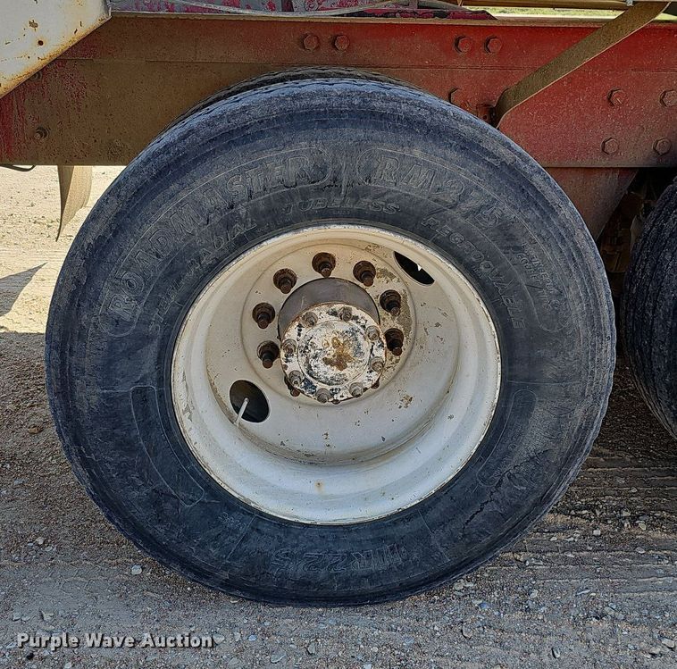 image for item DQ1089 2000 Mack RD690S  ready mix truck