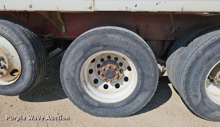 image for item DQ1089 2000 Mack RD690S  ready mix truck