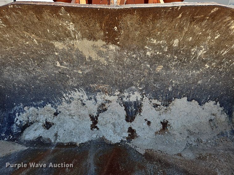 image for item DQ1090 1995 Fiat-Allis FR130.2  wheel loader