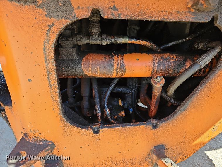 image for item DQ1090 1995 Fiat-Allis FR130.2  wheel loader