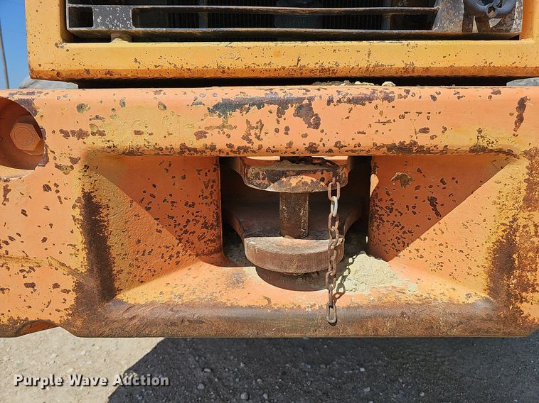 image for item DQ1090 1995 Fiat-Allis FR130.2  wheel loader