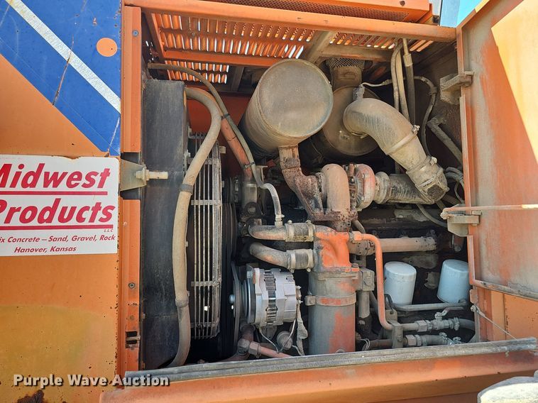 image for item DQ1090 1995 Fiat-Allis FR130.2  wheel loader