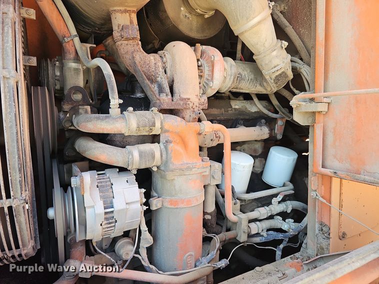 image for item DQ1090 1995 Fiat-Allis FR130.2  wheel loader