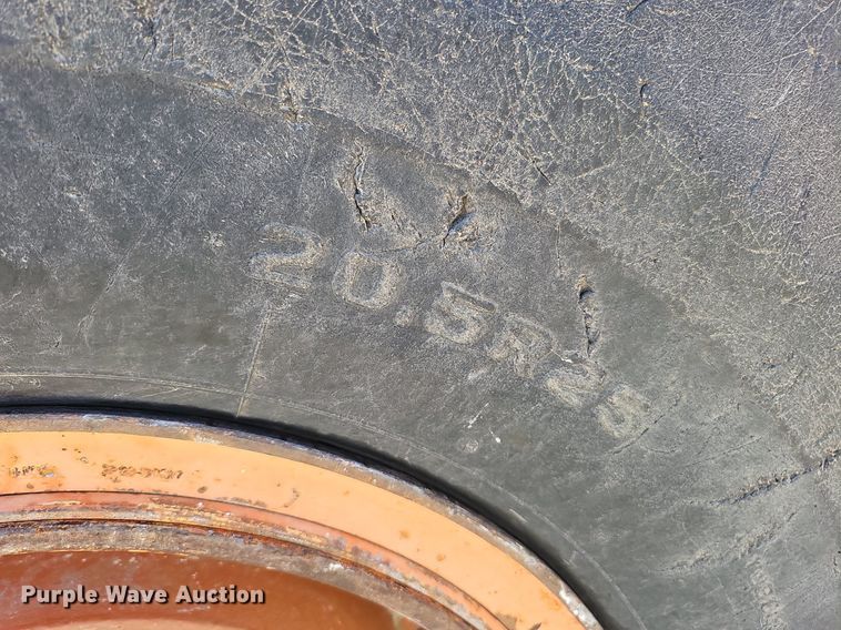 image for item DQ1090 1995 Fiat-Allis FR130.2  wheel loader