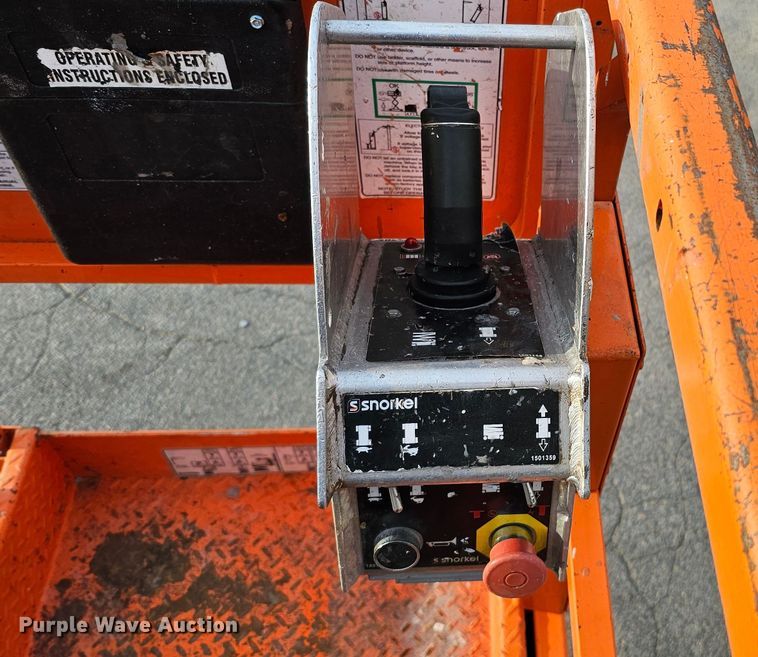 image for item DQ1107 2017 Snorkel S3219E  scissor lift
