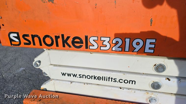 image for item DQ1107 2017 Snorkel S3219E  scissor lift