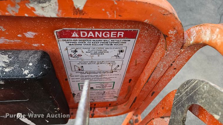 image for item DQ1108 2016 Snorkel S3219E  scissor lift