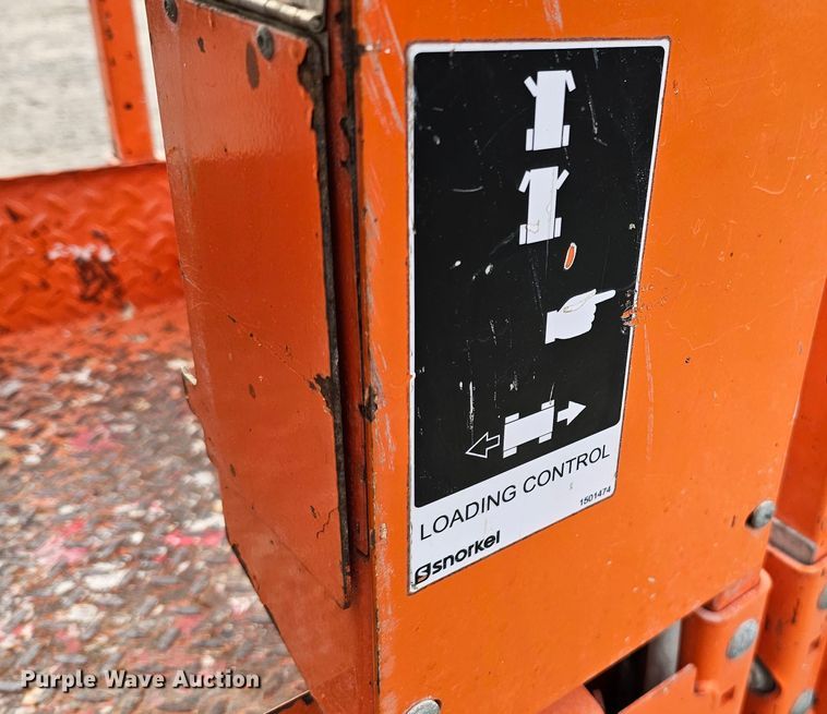 image for item DQ1108 2016 Snorkel S3219E  scissor lift