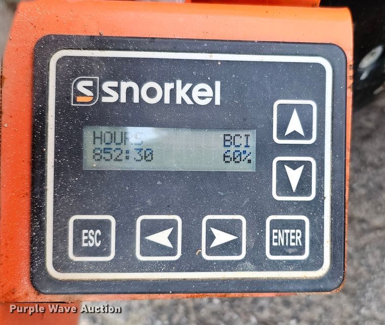 image for item DQ1108 2016 Snorkel S3219E  scissor lift