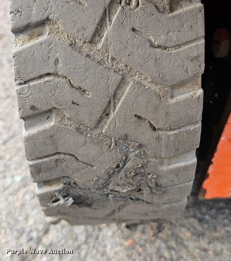 image for item DQ1108 2016 Snorkel S3219E  scissor lift