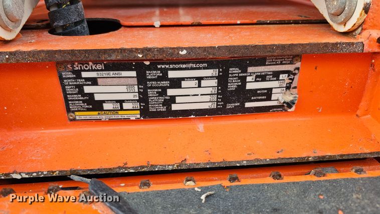 image for item DQ1108 2016 Snorkel S3219E  scissor lift