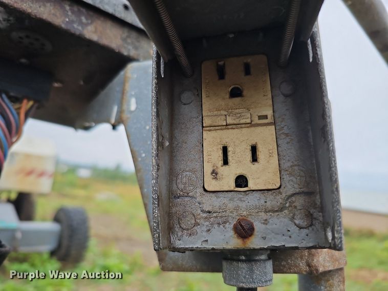 image for item DQ1161 1999 Terex TB44  boom lift