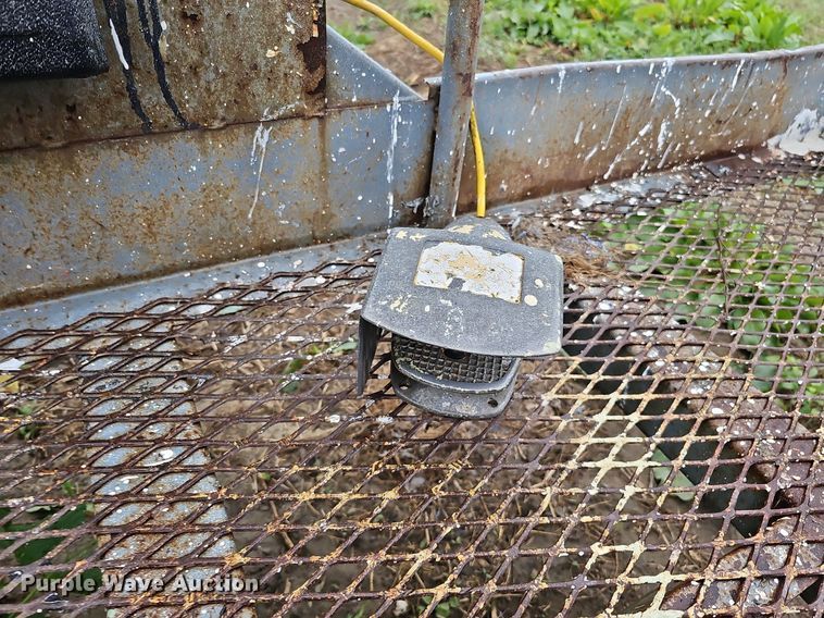 image for item DQ1161 1999 Terex TB44  boom lift