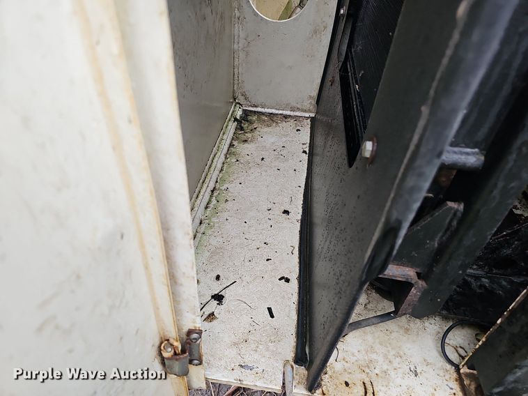 image for item DQ1161 1999 Terex TB44  boom lift