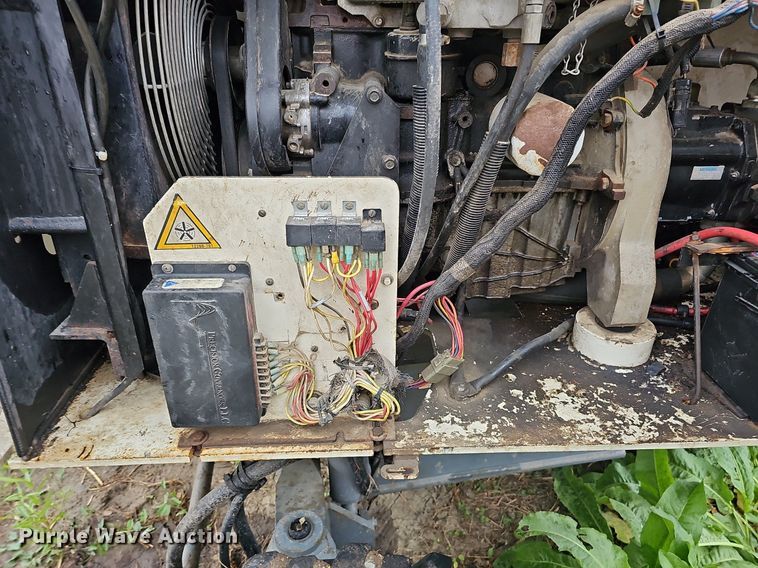 image for item DQ1161 1999 Terex TB44  boom lift