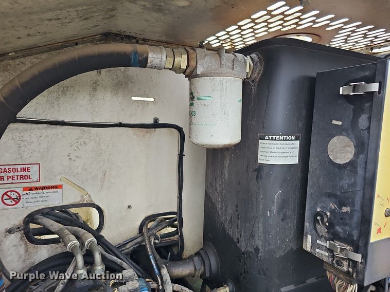 image for item DQ1161 1999 Terex TB44  boom lift