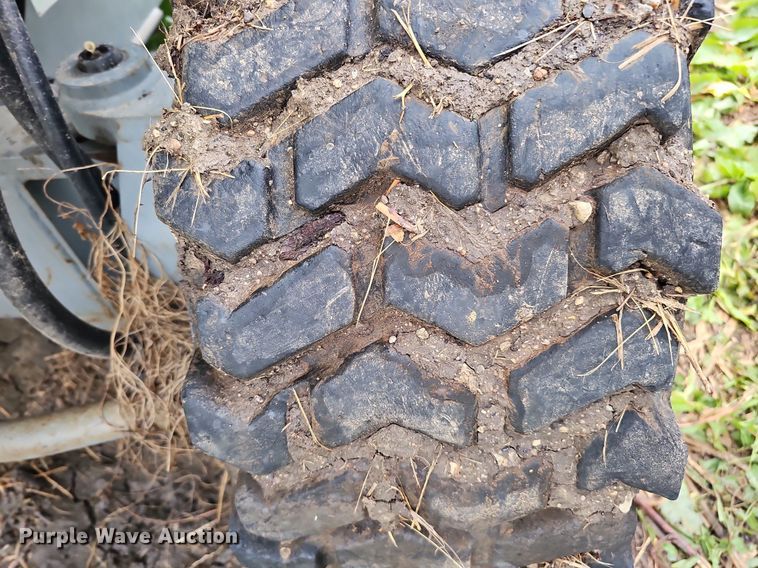 image for item DQ1161 1999 Terex TB44  boom lift