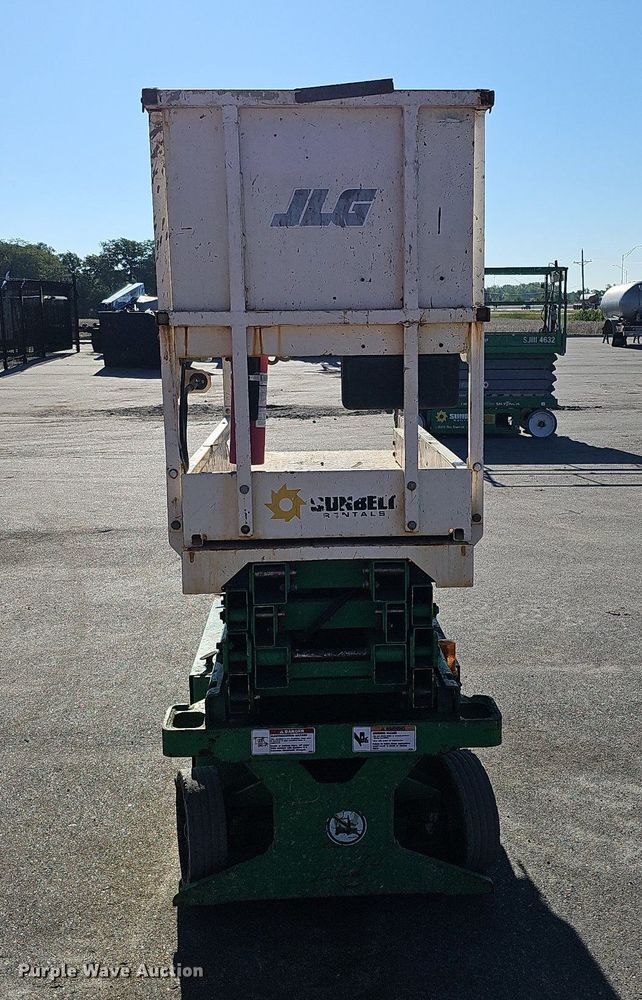 image for item DQ1166 2014 JLG Industries 1932RS  scissor lift