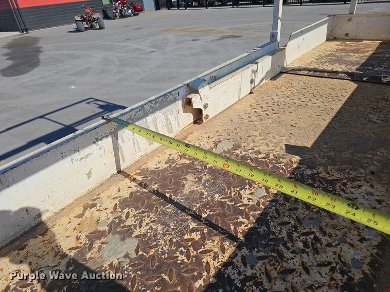 image for item DQ1166 2014 JLG Industries 1932RS  scissor lift