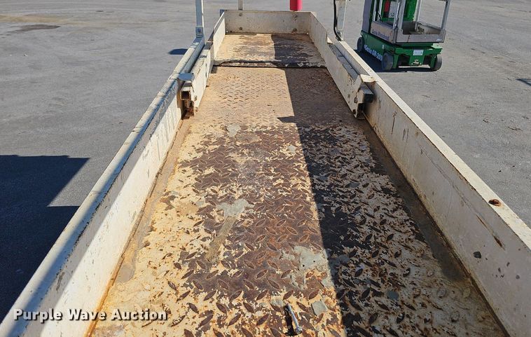 image for item DQ1166 2014 JLG Industries 1932RS  scissor lift