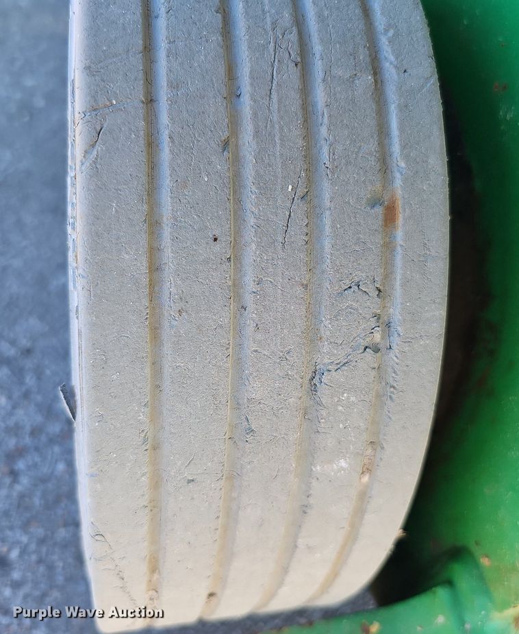 image for item DQ1166 2014 JLG Industries 1932RS  scissor lift