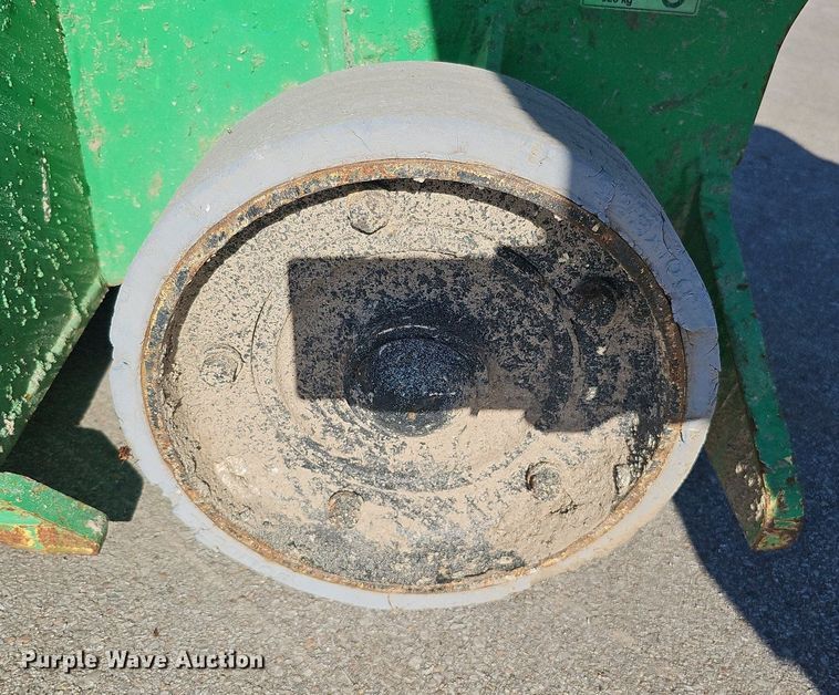 image for item DQ1166 2014 JLG Industries 1932RS  scissor lift