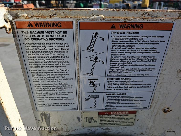 image for item DQ1166 2014 JLG Industries 1932RS  scissor lift