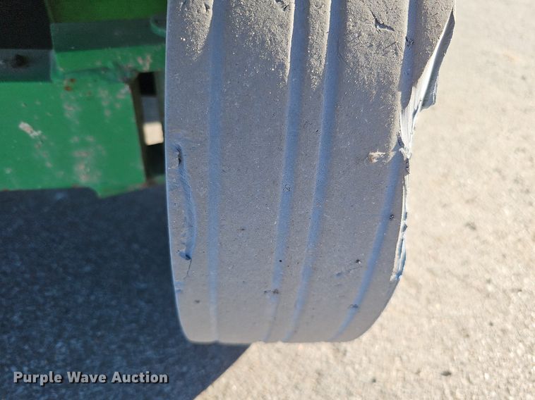 image for item DQ1167 2012 Skyjack SJIII 4632  scissor lift