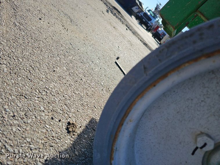 image for item DQ1167 2012 Skyjack SJIII 4632  scissor lift