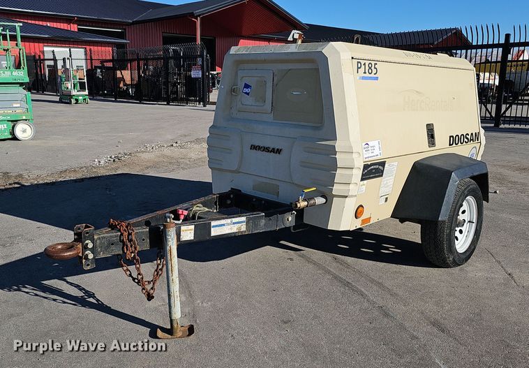 image for item DQ1168 2016 Doosan P185WDO-TF  air compressor