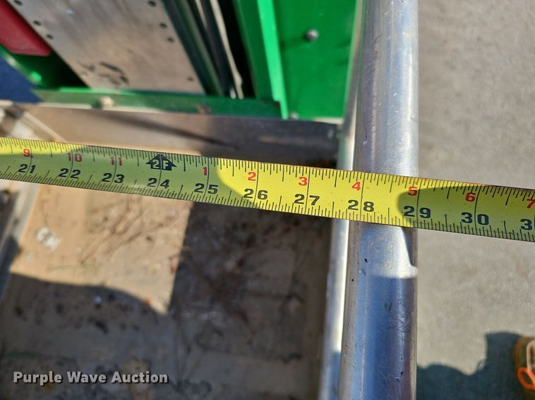 image for item DQ1169 2019 Genie GR-20  vertical lift