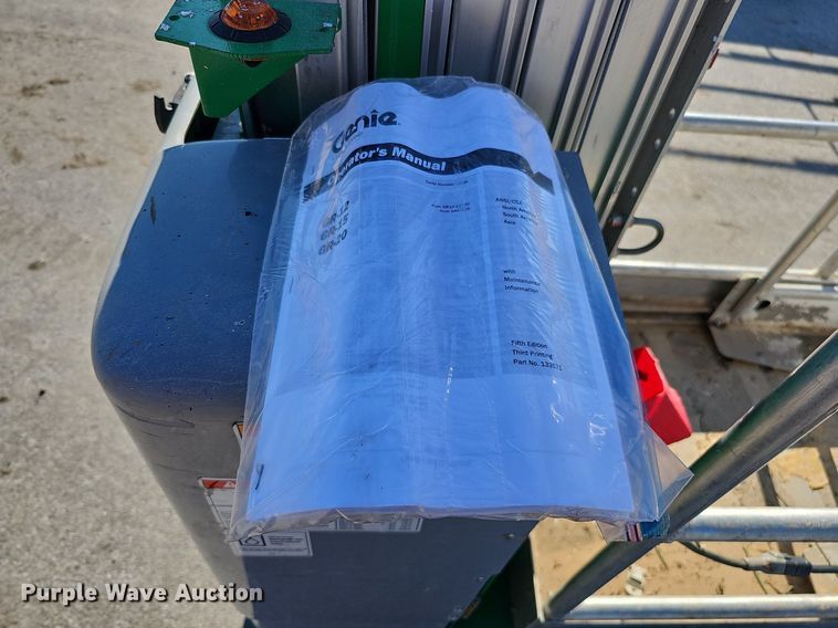 image for item DQ1169 2019 Genie GR-20  vertical lift