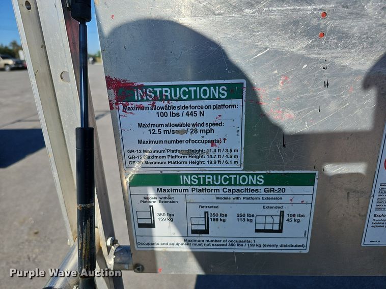 image for item DQ1169 2019 Genie GR-20  vertical lift