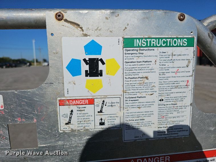 image for item DQ1169 2019 Genie GR-20  vertical lift