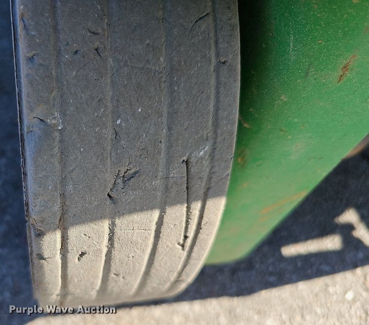 image for item DQ1169 2019 Genie GR-20  vertical lift