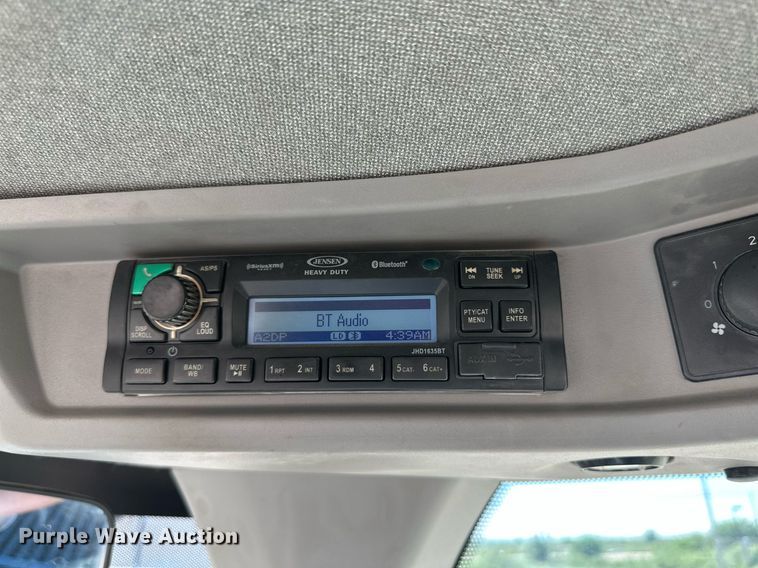 image for item DQ1413 2019 Case 721G  wheel loader