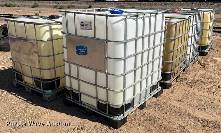 image for item DQ1422 (8) poly totes