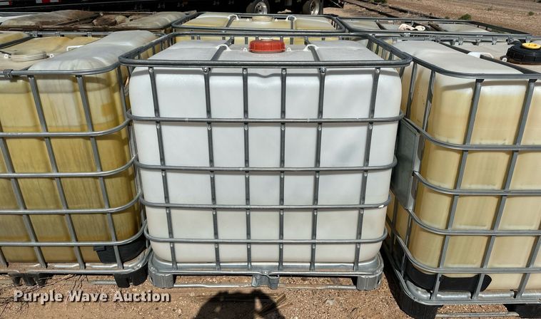 image for item DQ1422 (8) poly totes