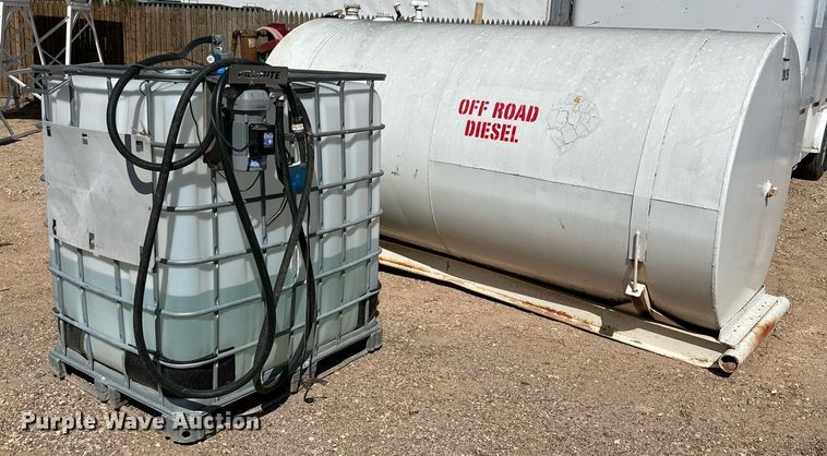 image for item DQ1423 (2) tanks