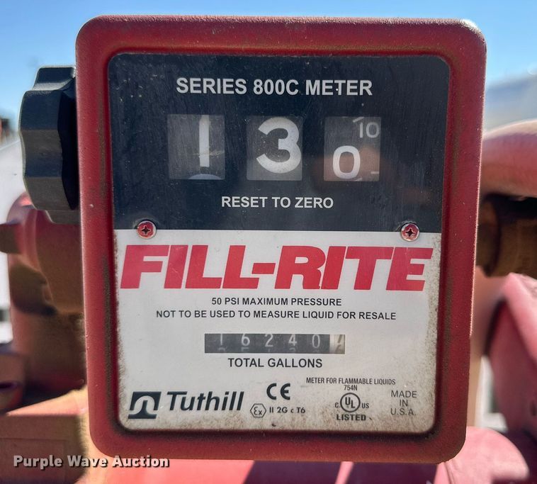 image for item DQ1423 (2) tanks