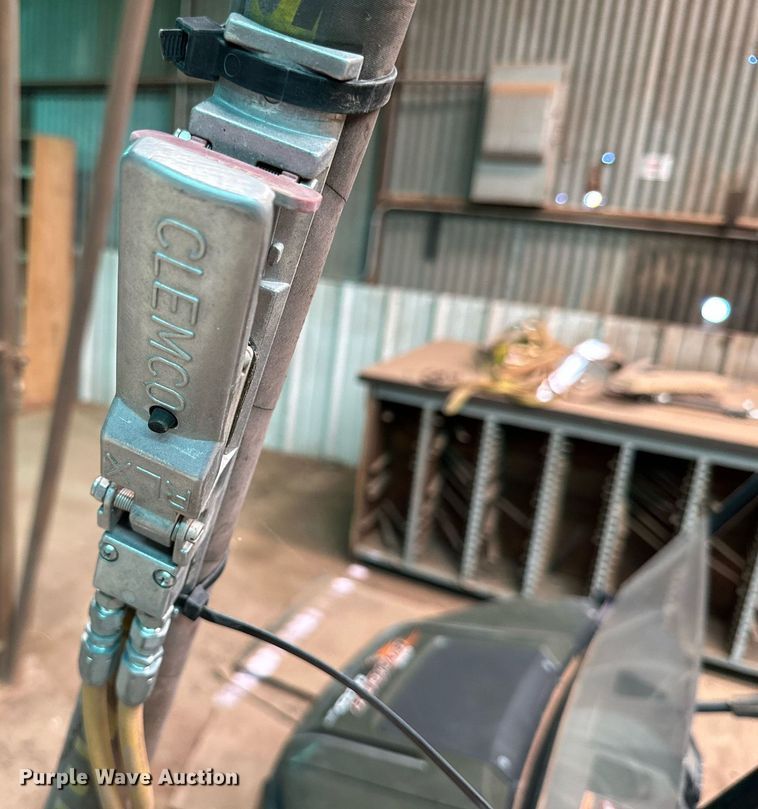 image for item DQ1426 Clemco 2452  sandblaster